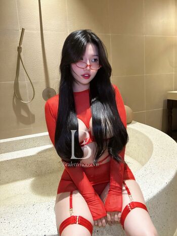 Ha my duyen leaked private photo uncensored HD quality