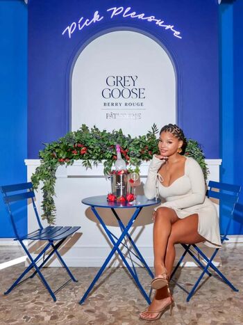 Halle bailey leaked private photo uncensored HD quality