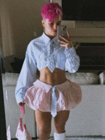 Harley hudson page leaked private photo uncensored HD quality
