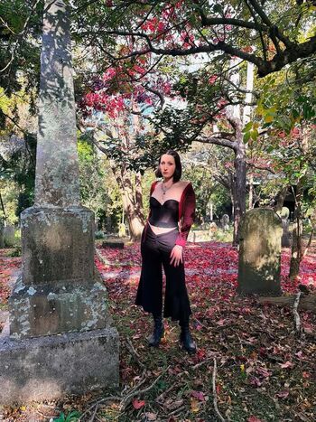 Harley quinn smith leaked private photo uncensored HD quality