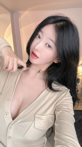 Haxxnini leaked private photo uncensored HD quality