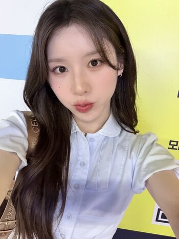 Heejin leaked private photo uncensored HD quality