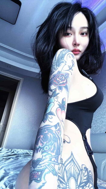 Hitomi songyuxin page leaked private photo uncensored HD quality
