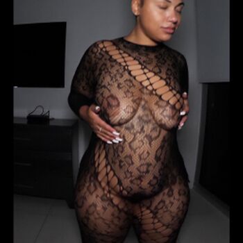 Honeydrip leaked private photo uncensored HD quality