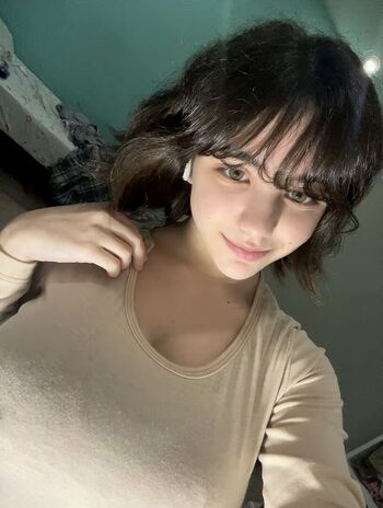 Honeymoongirl leaked private photo uncensored HD quality