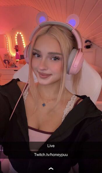 Honeypuu  page leaked private photo uncensored HD quality