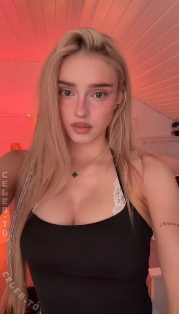 Honeypuu  page leaked private photo uncensored HD quality