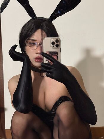 Hongbin leaked private photo uncensored HD quality