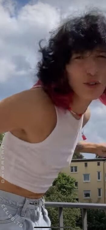 Howshirli leaked private photo uncensored HD quality