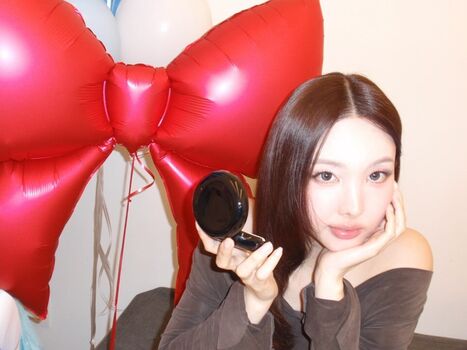 I m nayeon page leaked private photo uncensored HD quality