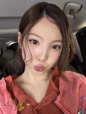 I m nayeon leaked private photo uncensored HD quality