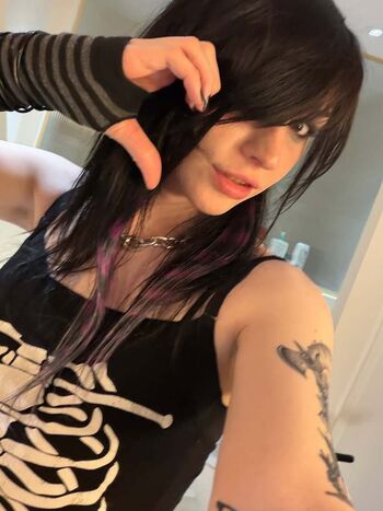 Ickypeach  page leaked private photo uncensored HD quality