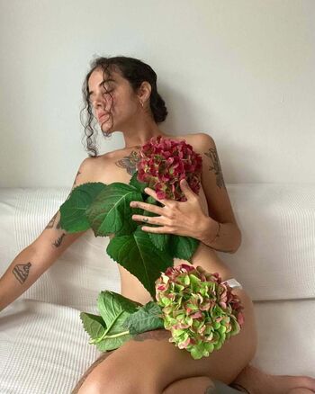 Imponderabile page leaked private photo uncensored HD quality
