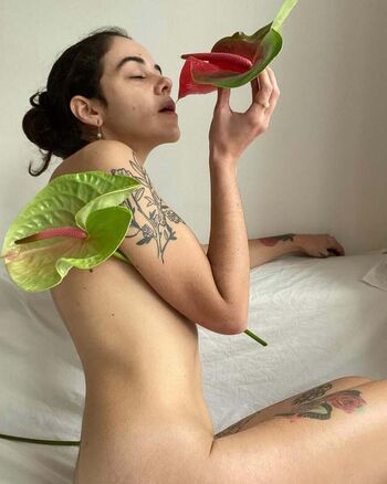 Imponderabile page leaked private photo uncensored HD quality