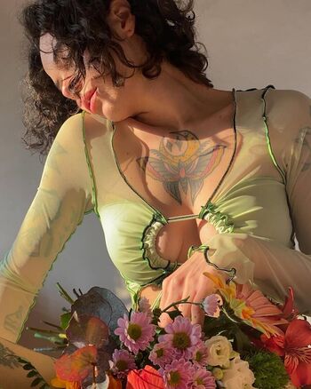 Imponderabile page leaked private photo uncensored HD quality