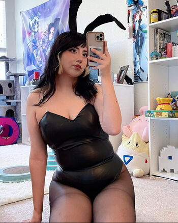 Impossiblyeve page leaked private photo uncensored HD quality