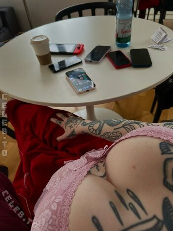 Inkedsophiie leaked private photo uncensored HD quality