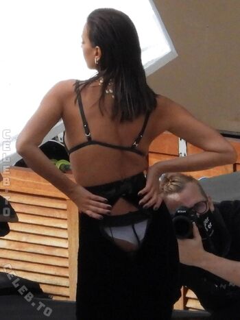 Irina shayk  page leaked private photo uncensored HD quality