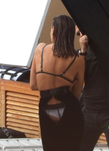 Irina shayk  page leaked private photo uncensored HD quality