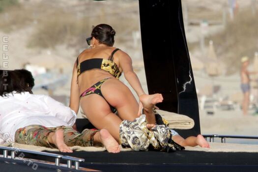 Irina shayk  page leaked private photo uncensored HD quality