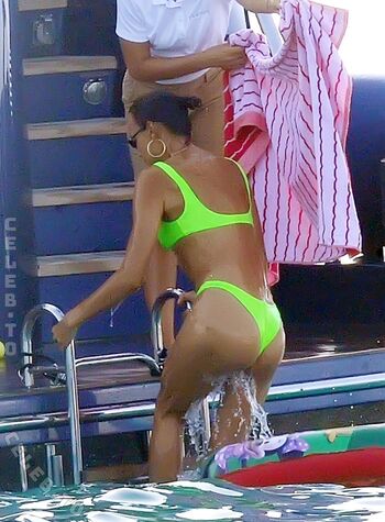 Irina shayk  page leaked private photo uncensored HD quality