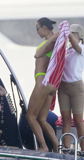 Irina shayk  page leaked private photo uncensored HD quality