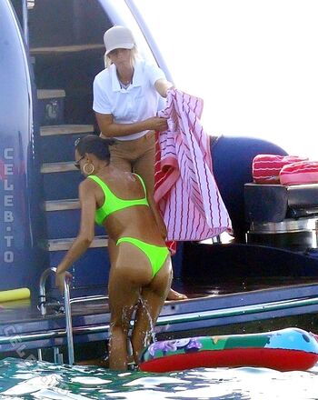 Irina shayk  page leaked private photo uncensored HD quality