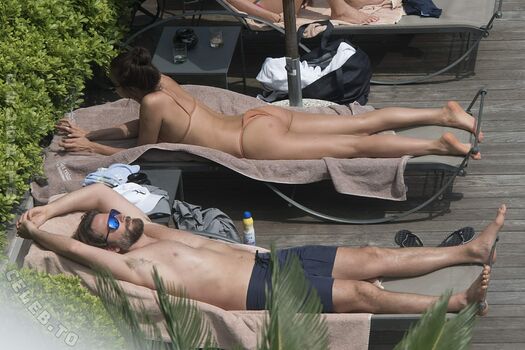 Irina shayk  page leaked private photo uncensored HD quality