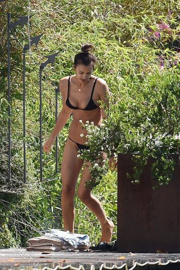 Irina shayk  page leaked private photo uncensored HD quality
