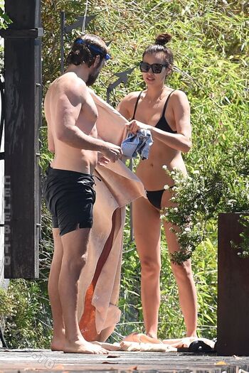 Irina shayk  page leaked private photo uncensored HD quality