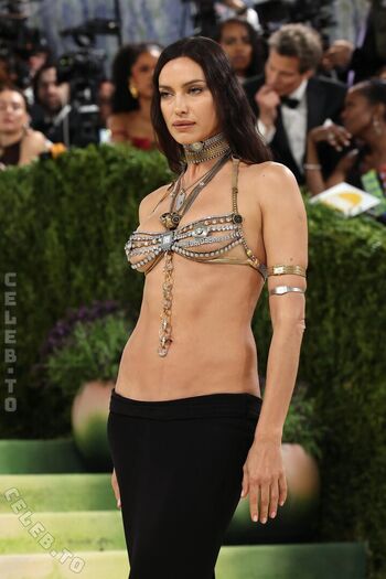 Irina shayk  page leaked private photo uncensored HD quality