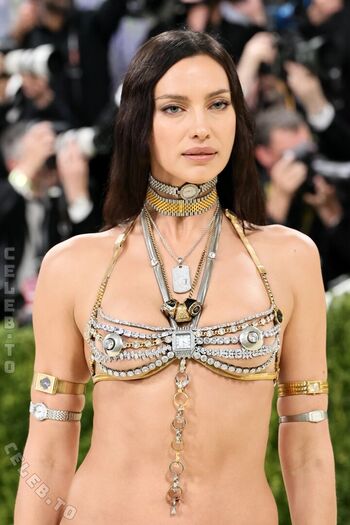 Irina shayk  page leaked private photo uncensored HD quality