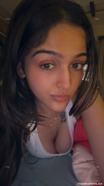 Isha modi leaked private photo uncensored HD quality