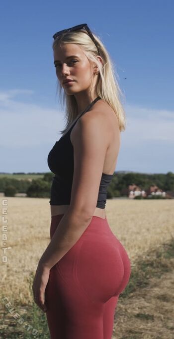 Issy anderson page leaked private photo uncensored HD quality