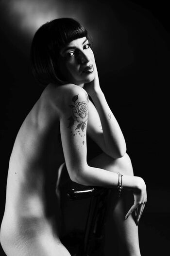 Italian girls page leaked private photo uncensored HD quality
