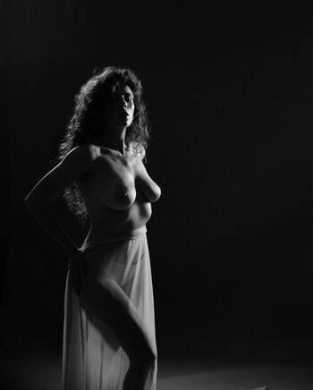 Italian girls leaked private photo uncensored HD quality