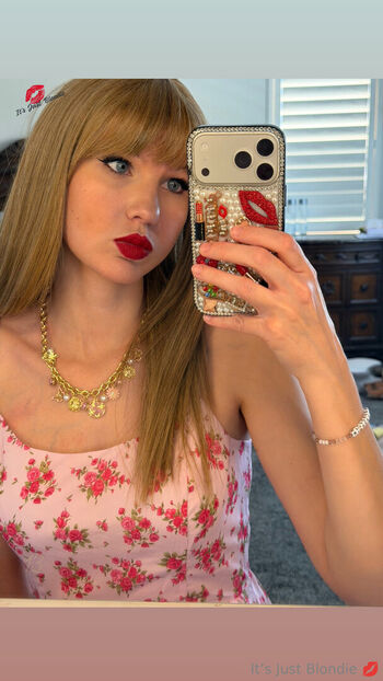 Itsjustblondie page leaked private photo uncensored HD quality