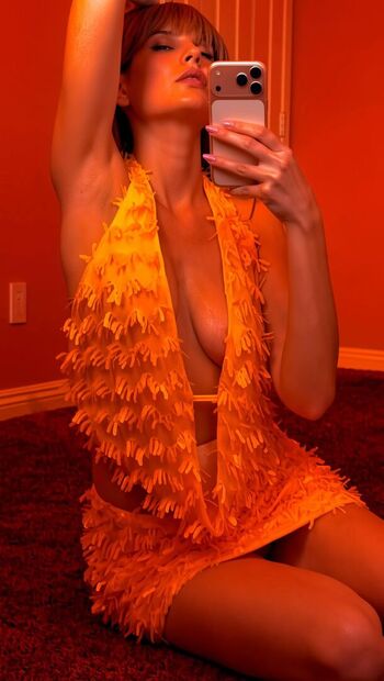 Itsjustblondie leaked private photo uncensored HD quality