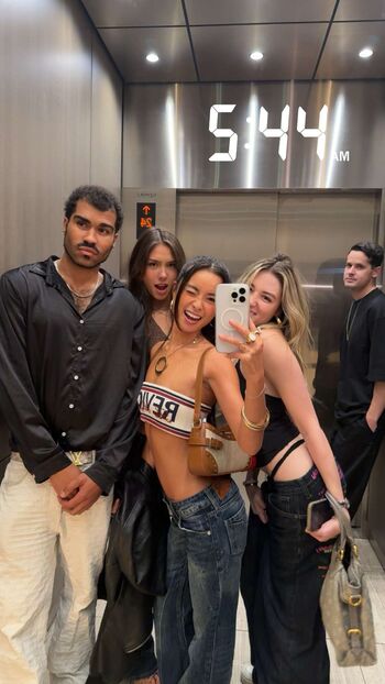 Itslaaurr leaked private photo uncensored HD quality