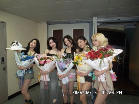 Itzy all in us page leaked private photo uncensored HD quality