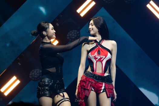 Itzy all in us page leaked private photo uncensored HD quality