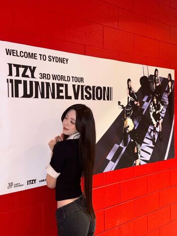 Itzy all in us leaked private photo uncensored HD quality