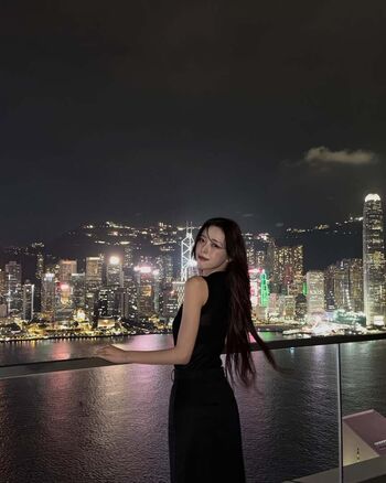 Itzy all in us leaked private photo uncensored HD quality