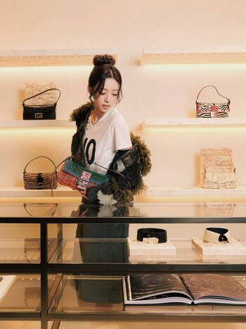 Itzy all in us leaked private photo uncensored HD quality