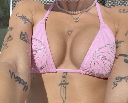 Ivasimmetria page leaked private photo uncensored HD quality