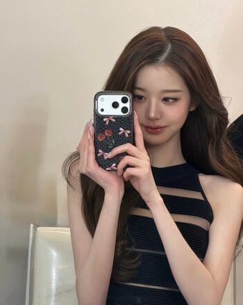 Jang won young page leaked private photo uncensored HD quality