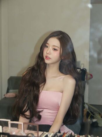 Jang won young page leaked private photo uncensored HD quality