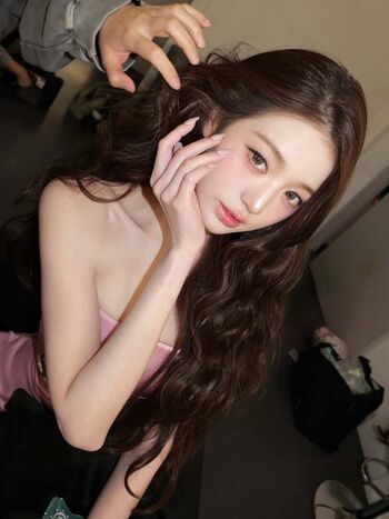 Jang won young page leaked private photo uncensored HD quality
