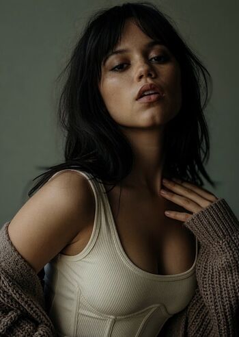 Jenna ortega leaked private photo uncensored HD quality