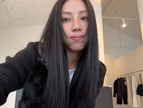 Jeon jisu page leaked private photo uncensored HD quality